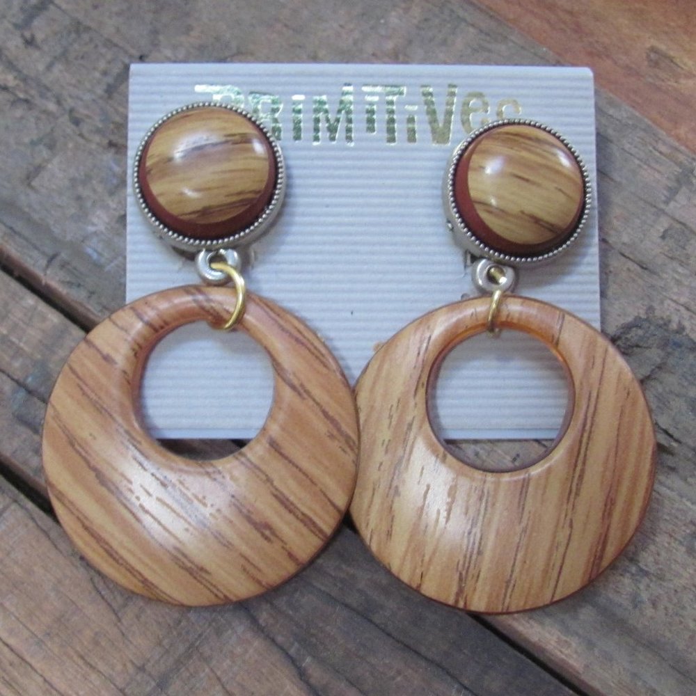 Vintage Wood Grain Clip-On Earrings